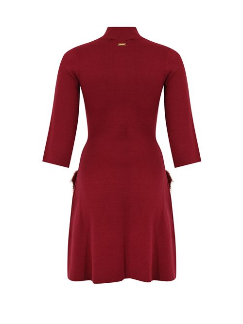 Abito in maglia con tasche in finta pelliccia Ciliegia NO SECRETS | 253NS139CILIEGIA